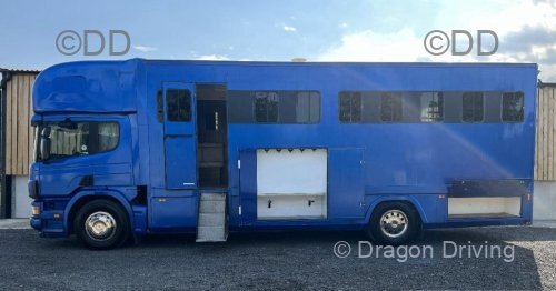 2005 Scania Horsebox