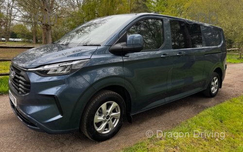 2025 Ford Transit Custom