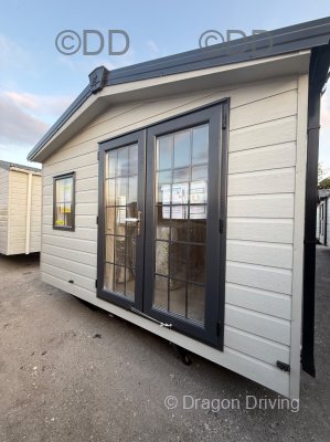 Delta Saffron Deluxe Mobile Home