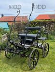 Hartland Criss Cross Carriage