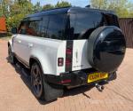 Land Rover Defender 110