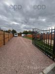 Yards to Rent, Eckington Pershore