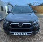 Toyota Hilux Invincible X