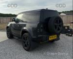 Land Rover Defender 90