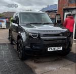 Land Rover Defender 90