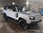 Land Rover Defender 110