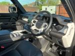 2025 Land Rover Defender 90