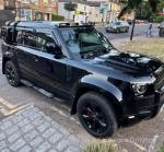Land Rover Defender 110